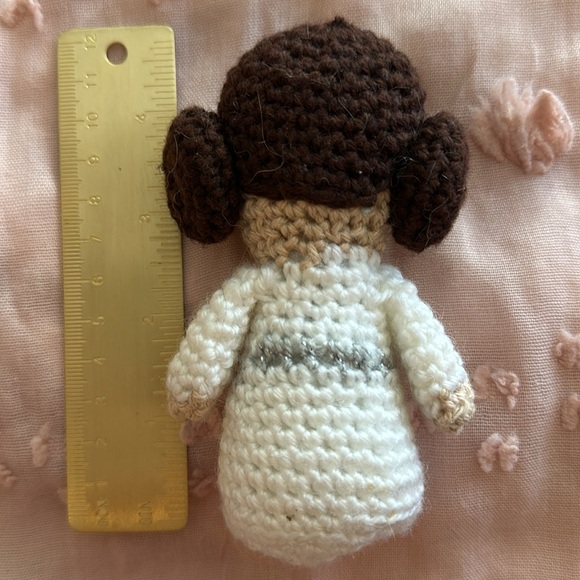 ✨ Star Wars Princess Leia crocheted doll ADORABLE 4” - Picture 5 of 8